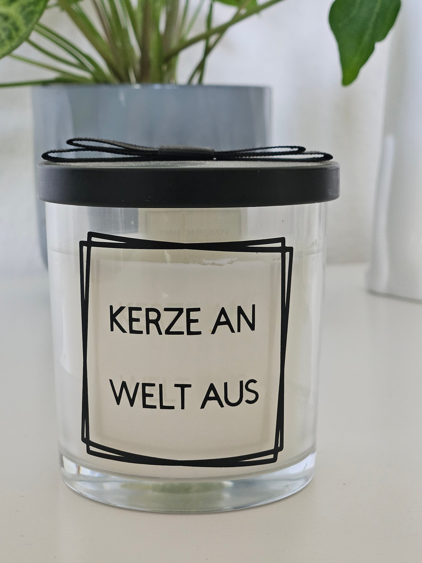 Duftkerze "Kerze an Welt aus"