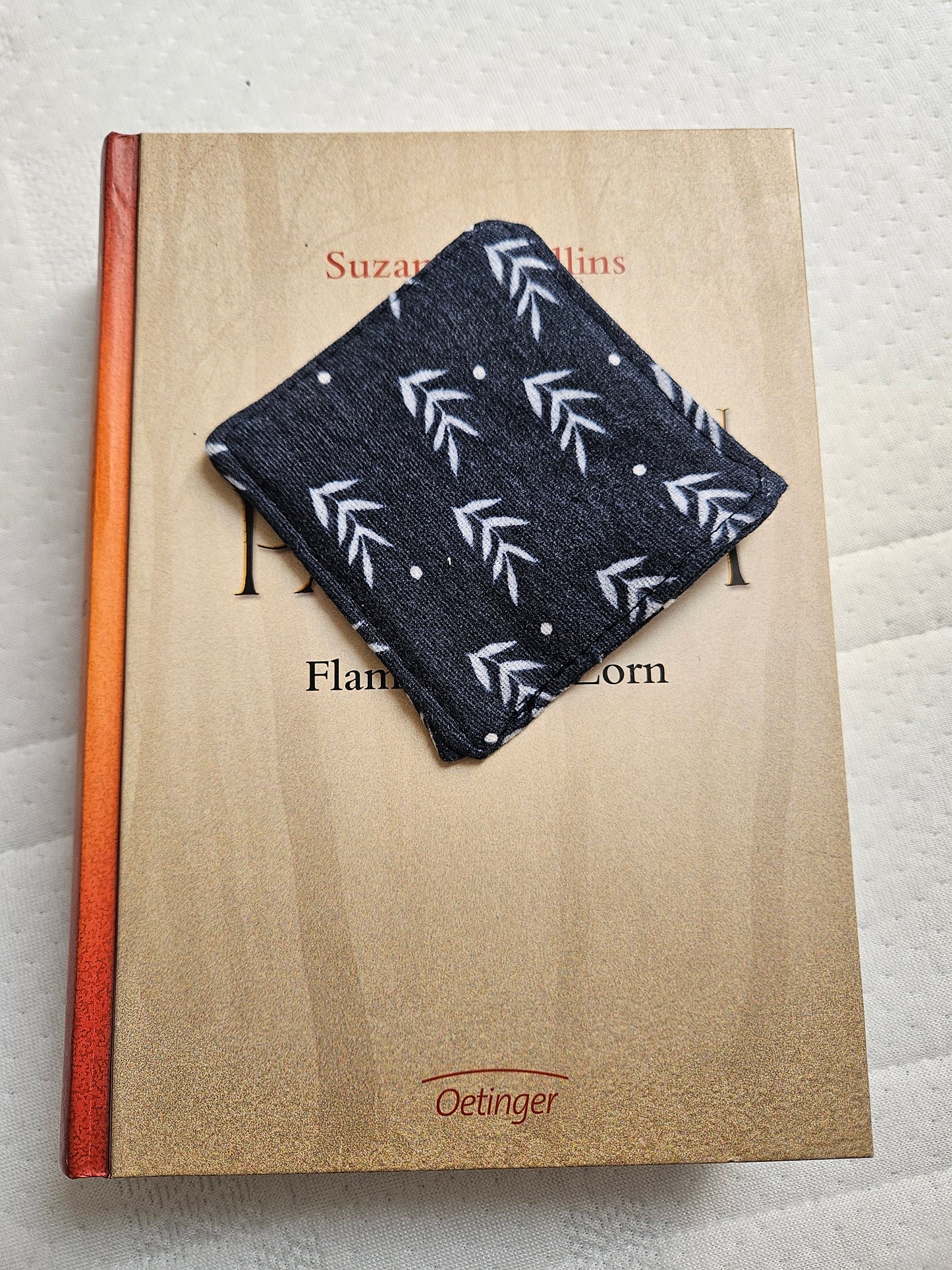 Geschenkidee Leseknochen Handmade + Gratis Lese-ecke