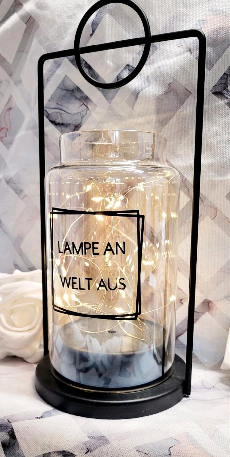 Magische LED-Laterne mit Persönlichem Spruch - Perfekt für Ihr Zuhause