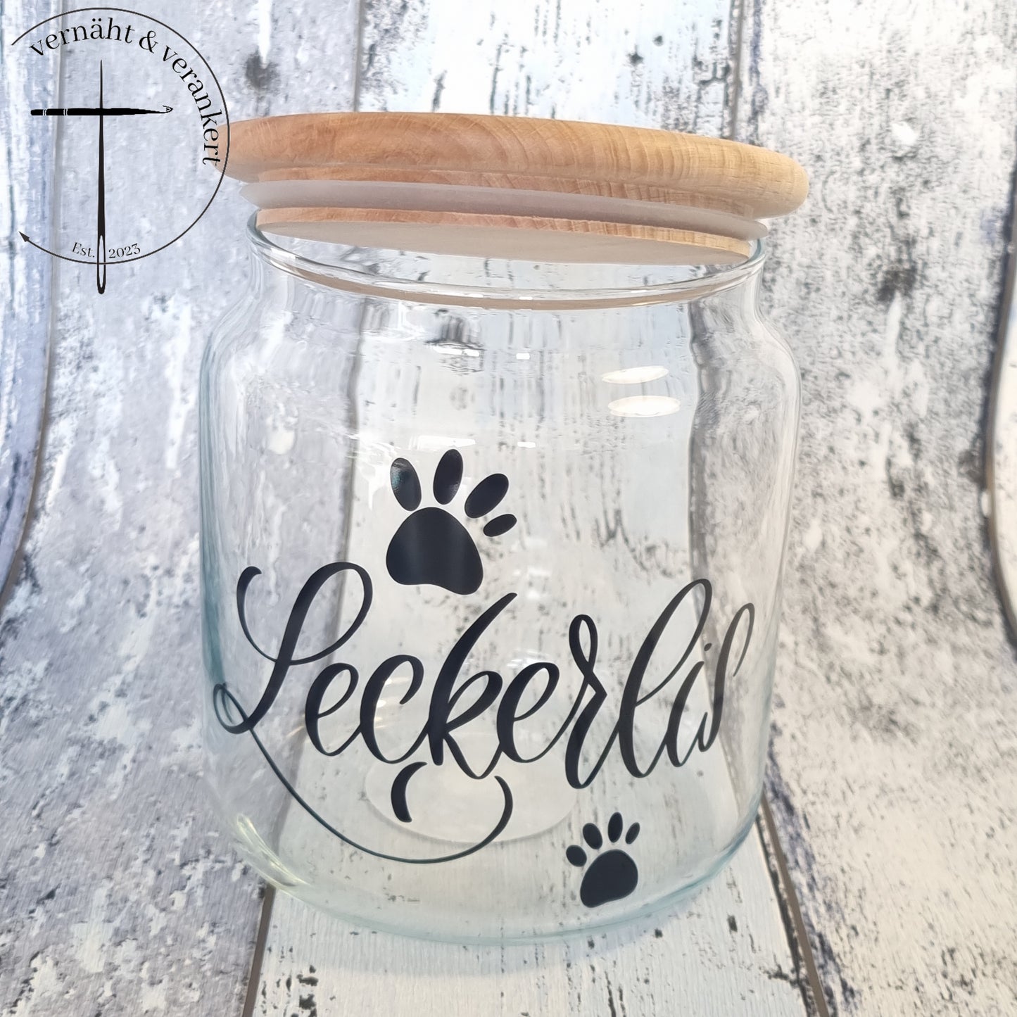 Stilvoll naschen: Vorratsglas mit Holzdeckel für deine Lieblingsleckerbissen *Personalisierbar*