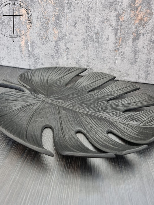 Stilvolle Gusseisen-Dekoschale mit Monsterablatt-Design - Perfekt für Ihr Zuhause
